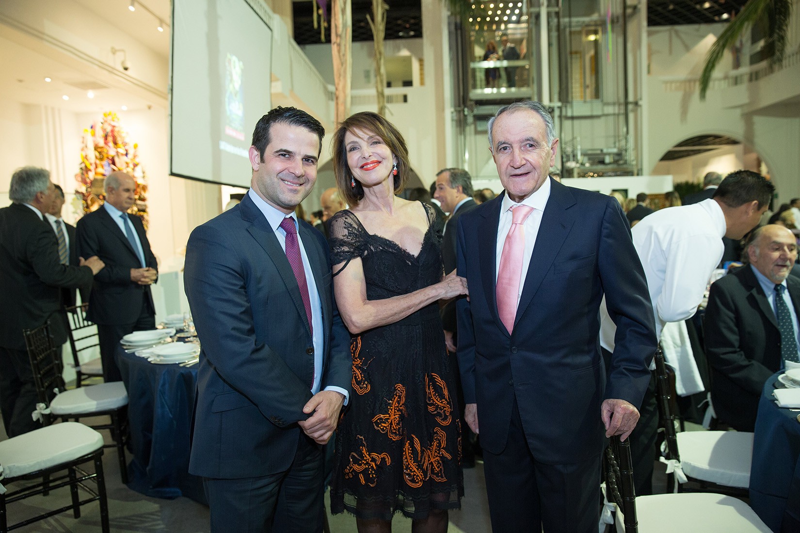 Pérez Simón, Nina Menocal y Joel Rocha en la cena del Décimo Aniversario del MAP. (Foto: RSVP).