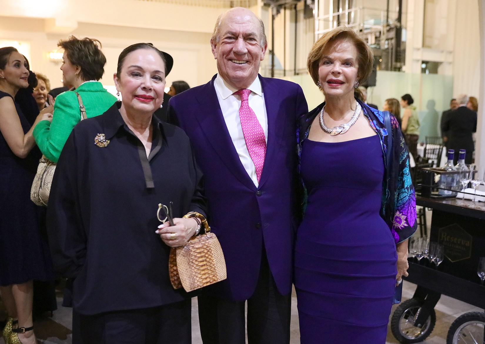 Beba Quijano, Antonio Suárez y Ana Luisa Landucci en presentación del libro. (Foto: RSVP).