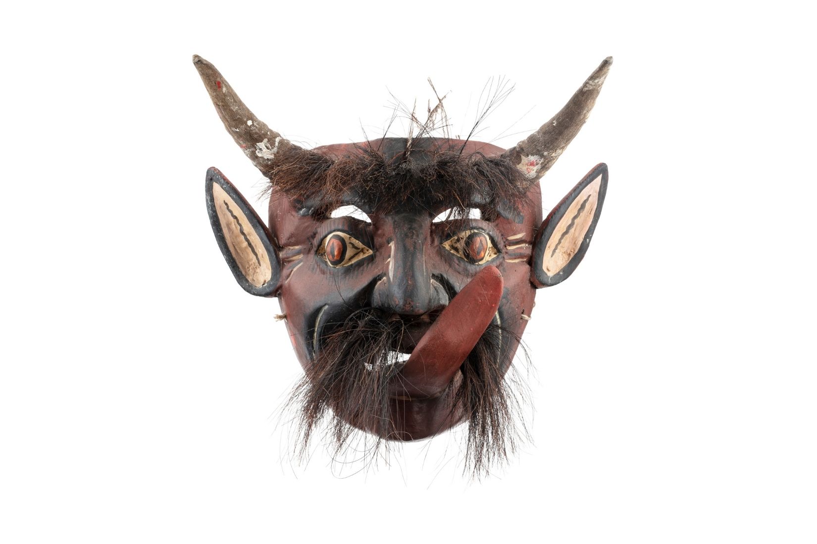 Máscara de diablo de madera tallada, cuernos y cuerdas de animal. Artesano desconocido. Metztitlán, Hgo. Col. Miguel Abruch. (Foto: GLR Estudio).