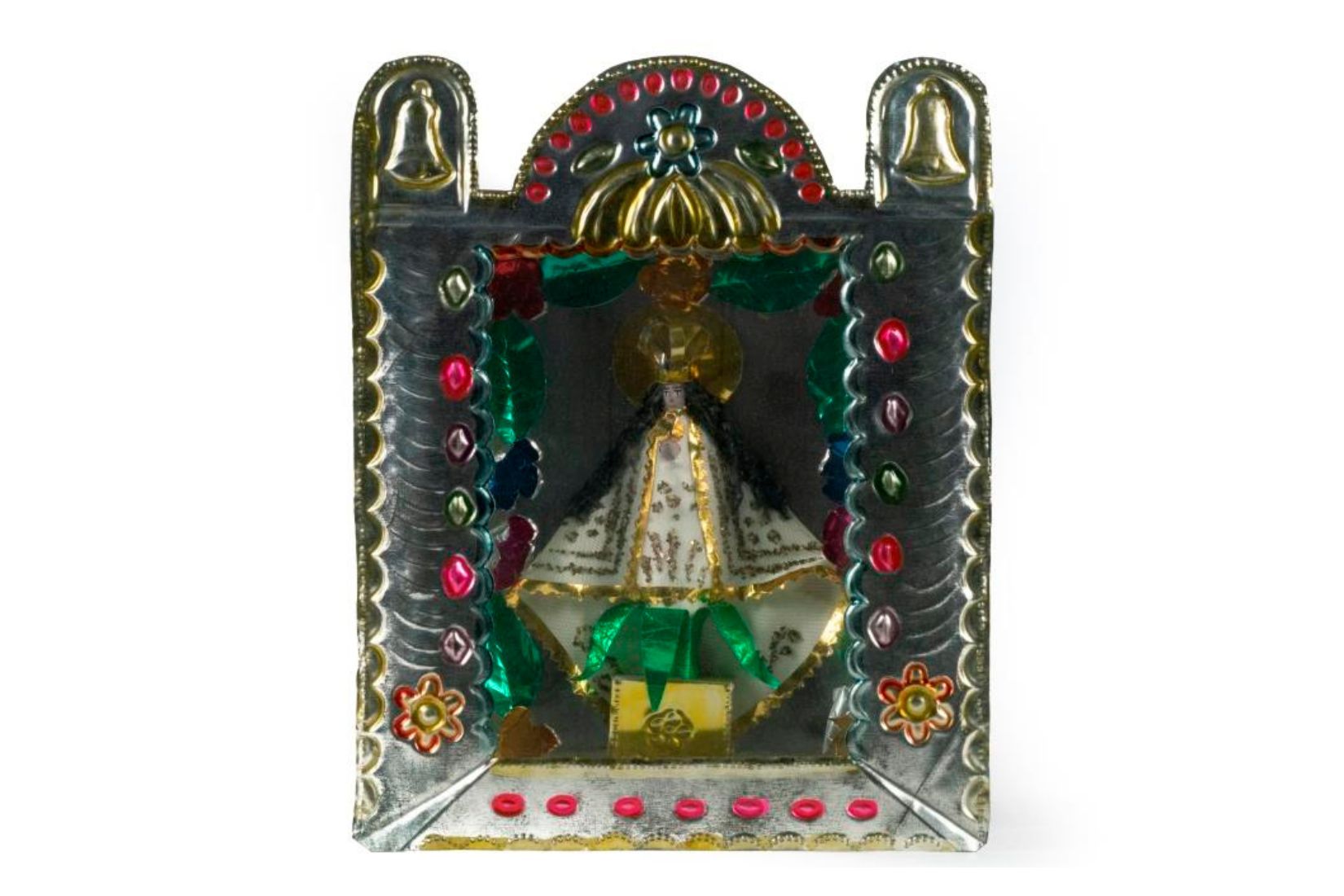 Virgen de San Juan. Hojalata pintada a mano. Artesanos Indígenas de Tutela de Reclusorios. Oaxaca. Col. Part. (Foto: EKV).