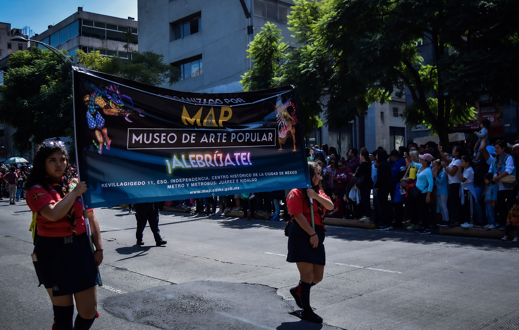 Inicio de Desfile de Alebrijes sobre Paseo de la Reforma de la Ciudad de México. (Foto: MAP). 