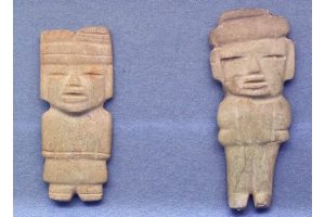 Dos figuras, femenina y masculina. Piedra verde. Museo de Sitio de Cuicuilco. Foto: Horacio Cadzsco.
