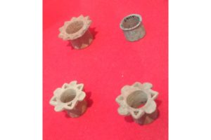 Conjunto de pendientes de piedra dura (¿jadeíta?). Museo de Sitio de Cuicuilco. Foto: Horacio Cadzsco.
