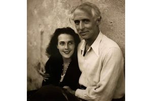 5.- Lee Miller, <em>Leonora Carrington y Max Ernst</em>. Saint-Martin-d'Ardèche, 1939. DR